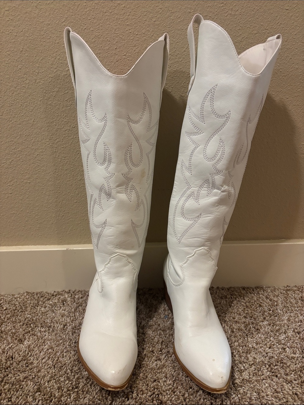 Women's White Embroidered Knee-High Cowboy Boots